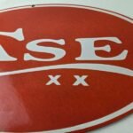 Vintage Case xx Knives Sign – Porcelain Advertisement Gas Pump Station Sign - Image 4