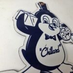 Vintage Chillard Ice Sign – Ice Cubes Chilly Willy Gas Service Porcelain Sign - Image 5