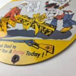Vintage Daisy Toy Rifles Sign – Porcelain Childrens Toy Gas Pump Plate Sign - Image 14