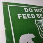 Vintage Forest Service Sign – Do Not Feed Bears Gas Pump Station Porcelain Sign - Image 5