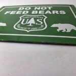 Vintage Forest Service Sign – Do Not Feed Bears Gas Pump Station Porcelain Sign - Image 10