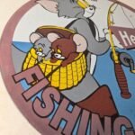 Vintage Heddon Fishing Lures Sign – Fish Tackle Gas Advertisement Porcelain Sign - Image 6