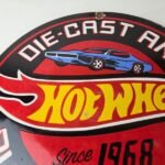 Vintage Hot Wheels Porcelain Sign – American Die-Cast Cars Gas Pump Sign - Image 3
