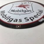 Vintage Mobil Gasoline Sign – Mobilgas Oil Pump Plate Porcelain Sign - Image 10