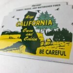 Vintage National Park Sign – Yosemite California Gas Pump Porcelain Sign - Image 4