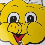 Vintage Piggly Wiggly Sign – Service Grocery Store Gas Pump Porcelain Sign - Image 4