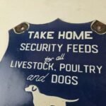 Vintage Security Feeds Porcelain Sign – Livestock, Poultry, Dogs Gas Pump Sign - Image 3