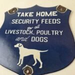 Vintage Security Feeds Porcelain Sign – Livestock, Poultry, Dogs Gas Pump Sign - Image 4