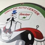 Vintage Sinclair Gasoline Sign – Dino Gas Pump Porcelain Sign - Image 12
