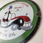 Vintage Sinclair Gasoline Sign – Dino Gas Pump Porcelain Sign - Image 13