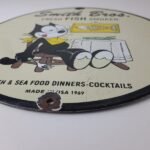 Vintage Smith Bros Sign – Felix the Cat Fresh Fish Meat Porcelain Gas Pump Sign - Image 11