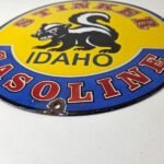 Vintage Stinker Gasoline Sign – Skunk Porcelain Service Station Gas Pump Sign - Image 10