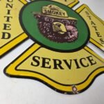 Vintage United States Forest Service Sign – Smokey Bear Porcelain Gas Pump Sign - Image 11