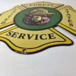 Vintage United States Forest Service Sign – Smokey Bear Porcelain Gas Pump Sign - Image 10