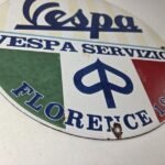Vintage Vespa Servizio Sign – Italian Gas Station Porcelain Advertising Sign - Image 11
