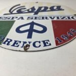 Vintage Vespa Servizio Sign – Italian Gas Station Porcelain Advertising Sign - Image 10